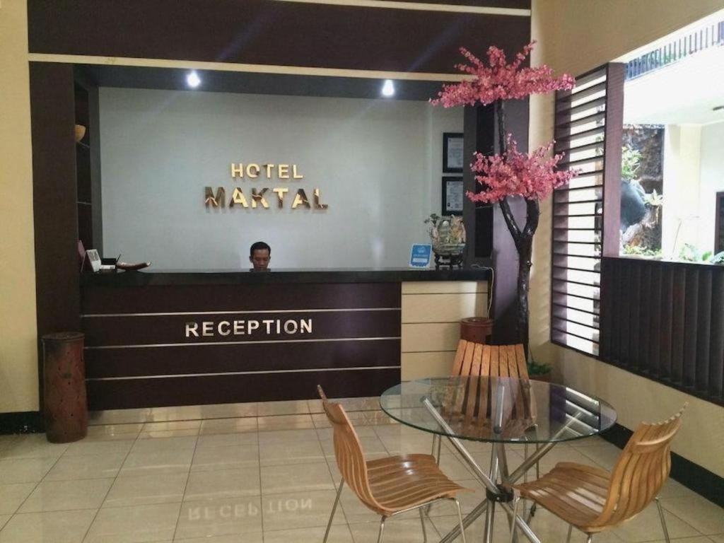 Maktal Hotel Mataram Ngoại thất bức ảnh