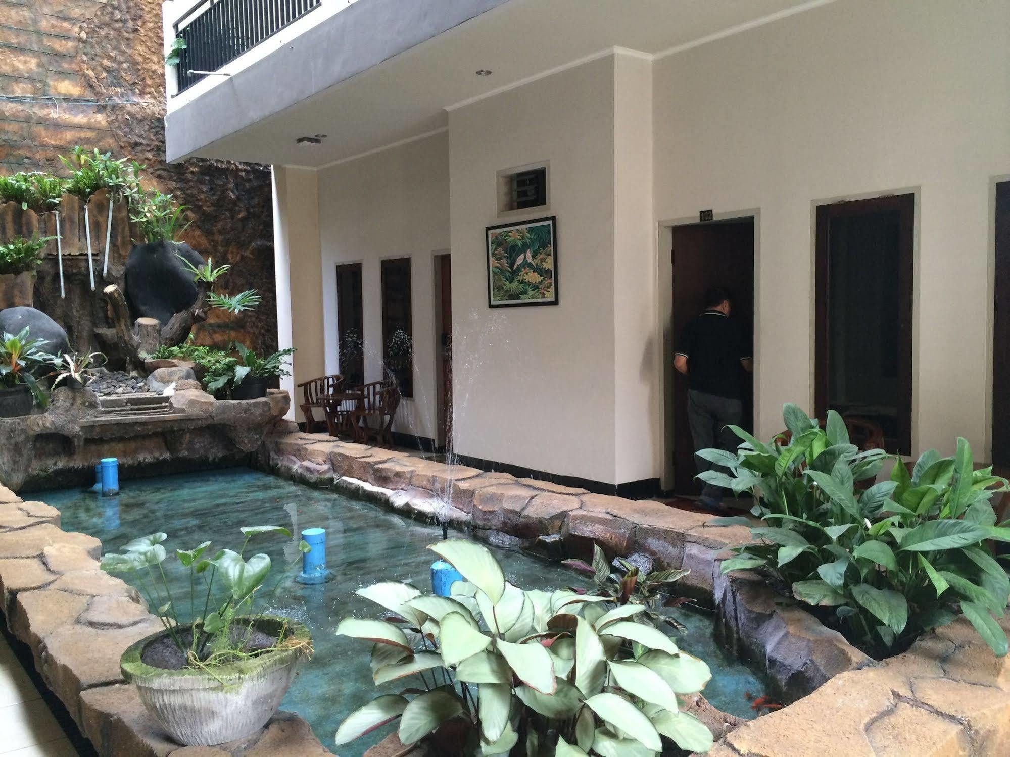 Maktal Hotel Mataram Ngoại thất bức ảnh