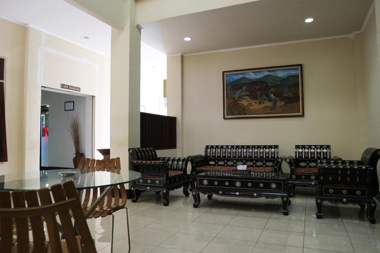 Maktal Hotel Mataram Ngoại thất bức ảnh